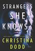 Strangers She Knows (Cape Charade Book 3) (English Edition)