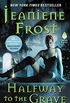 Halfway to the Grave: A Night Huntress Novel (English Edition)