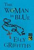 The Woman in Blue (Ruth Galloway Series Book 8) (English Edition)