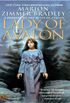 Lady of Avalon (English Edition)