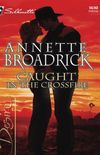 Caught in the Crossfire (The Crenshaws of Texas Book 1610) (English Edition)