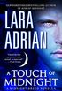 A Touch of Midnight: A Midnight Breed Novella (The Midnight Breed Series) (English Edition)