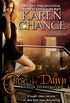 Curse the Dawn (Cassie Palmer, Book 4): A Cassie Palmer Novel (English Edition)