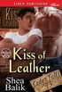 Kiss of Leather [Cedar Falls 13] (Siren Publishing Allure ManLove) (English Edition)