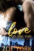 Love on the Run (Pine Harbour Book 5) (English Edition)