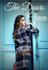 The Doors We Open: Lesbian Romance Set in New Zealand (English Edition)