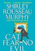 Cat Fear No Evil (Joe Grey Mystery Book 9) (English Edition)