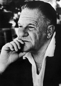 Foto -Lawrence Durrell