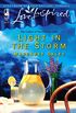 Light in the Storm (Mills & Boon Love Inspired) (The Ladies of Sweetwater Lake, Book 3) (English Edition)