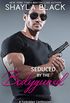 Seduced by the Bodyguard (Forbidden Confessions Book 5) (English Edition)