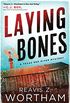 Laying Bones (Texas Red River Mysteries Book 8) (English Edition)